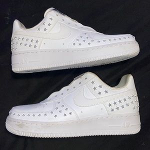 EUC Nike Air Force 1 low ‘star-studded’ size 8
